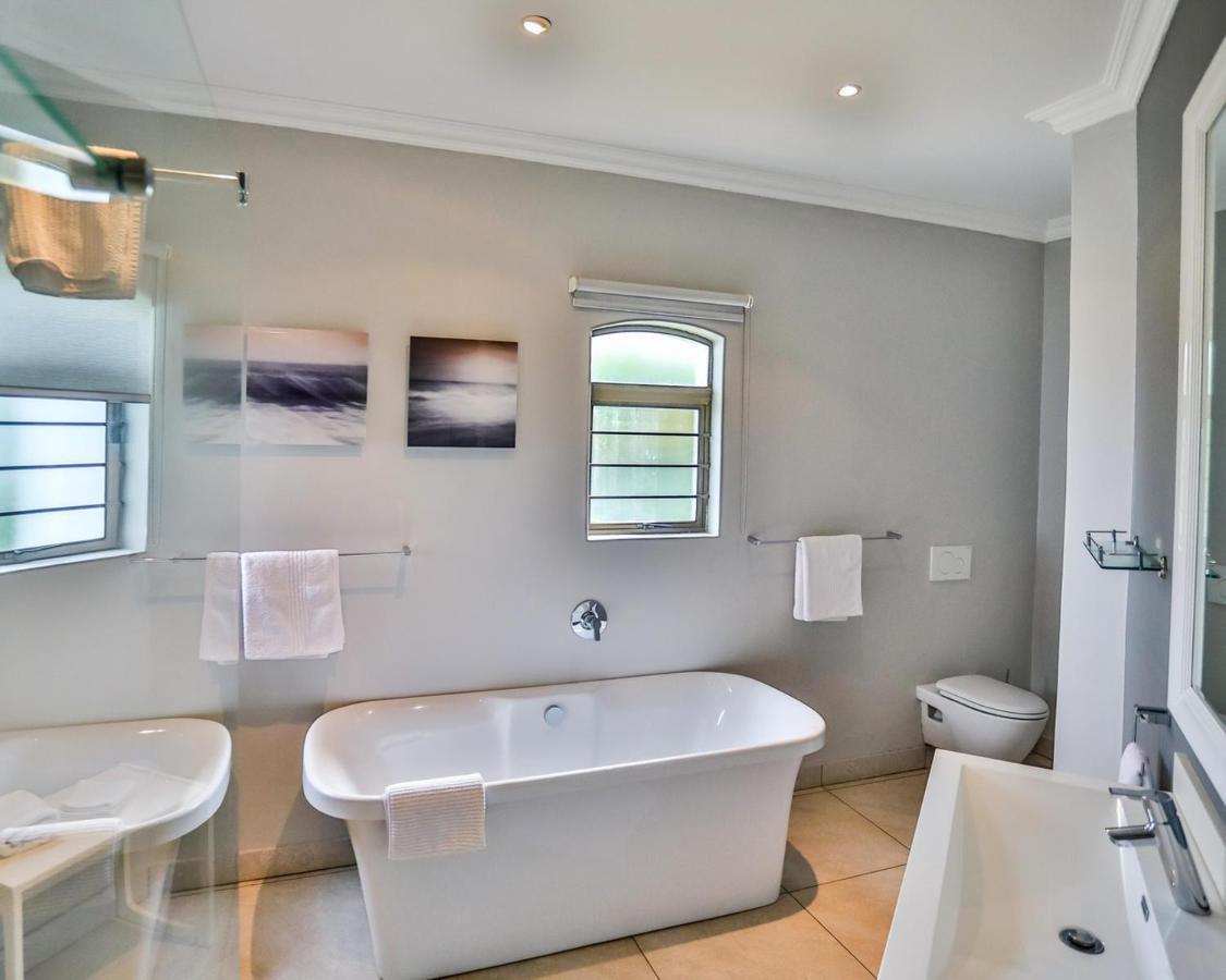 Lalaria Ocean Villa Dolphin Coast Extérieur photo
