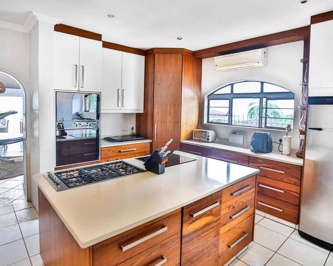 Lalaria Ocean Villa Dolphin Coast Extérieur photo